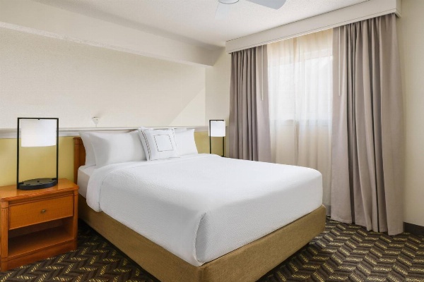 Residence Inn by Marriott Hartford Windsor image 2