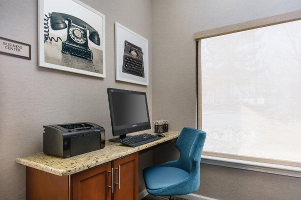 Residence Inn by Marriott Hartford Windsor image 5